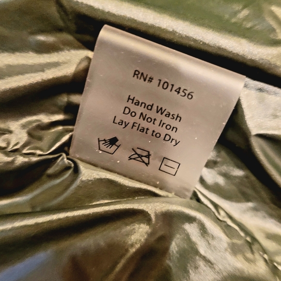 NWT Universal Standard Kanda Puffer Jacket Asymmetrical Green Coat US Size 3XL - Picture 9 of 12